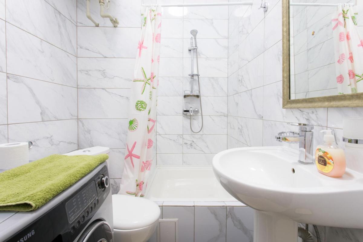 Апартаменти На Сковороди,3Б Kharkiv Extérieur photo